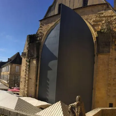Location Secrete Sarlat-la-Caneda
