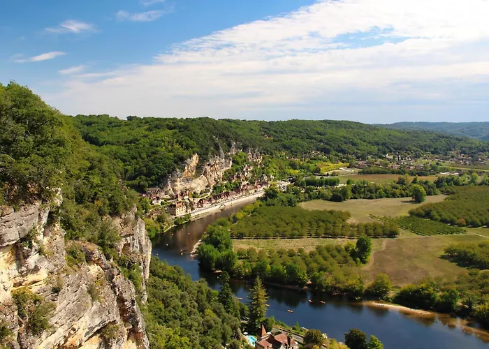 Location Secrète Hébergement de vacances Sarlat